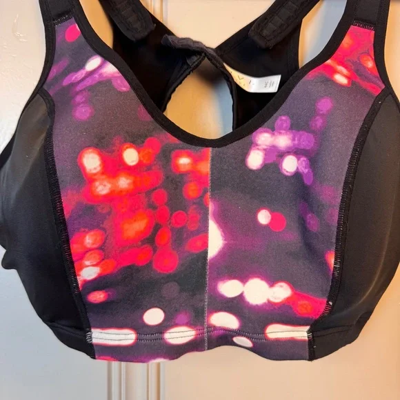 Livi Active High Impact Molded Underwire Sports Bra 44 C Black multi color - Picture 3 of 9